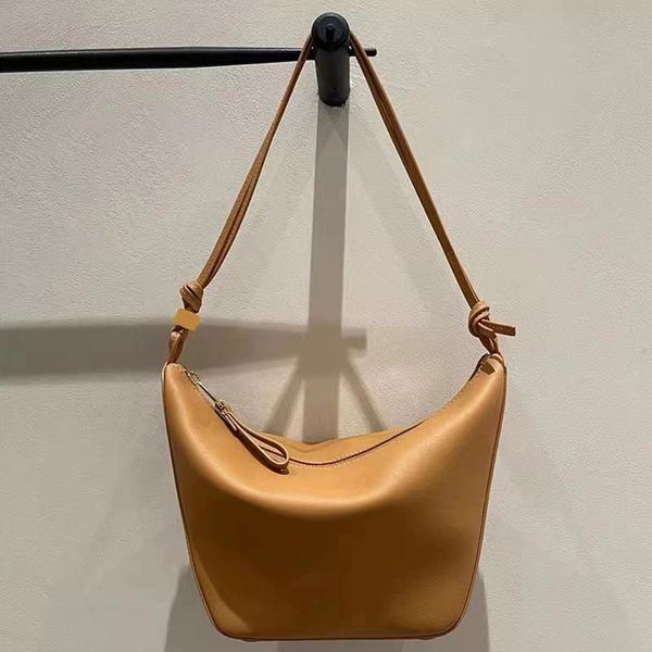 

bags 2023 new leisure college students commute soft leather broadband shoulder slung tote bag female large capacity
