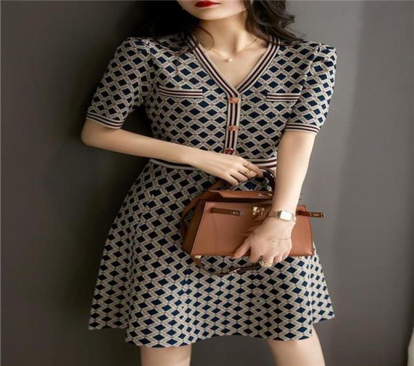 

2022 new women039s vneck short sleeve geometric print knitted high waist aline sweater dress plus size smlxlxxl4970432, Black;gray