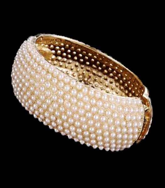 

designer quality luxury pearl bracelets spring wide cuff bangle 18k gold alloy bead bracelet for women wedding bridal bangles jewe4629535, Golden;silver
