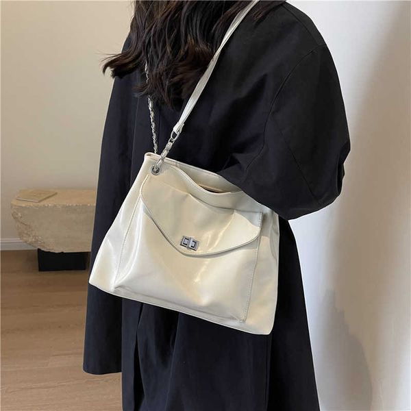 

women's new high capacity summer fashion tote bag small and simple commuter shoulder bag