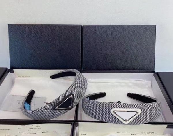 

charm women designer headband girls vintage lattice letter headband sports head wrap wide hair bands head wear head scarf hair acc6052470, Silver