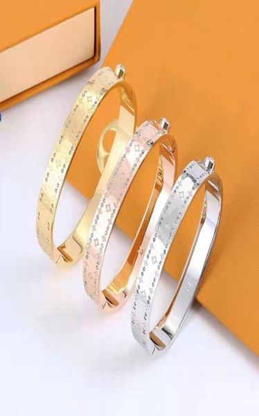 

2022 new crystal bangle stainless steel bracelet plating 18k gold fashion designer jewelry for women7226229, Black