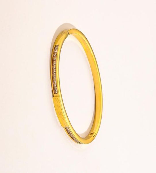 

europe america fashion style bracelets women bangle luxury designer jewelry crystal 18k gold plated stainless steel wedding lovers6063086, Black