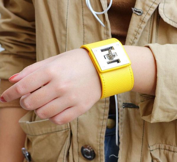 

fashion leather bracelets for women gift simple wide designer jewelry women luxury bangles alloy buckle 5 colors9652005, Black