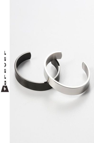 

2020luxury designer halloween bracelet mens glossy nonmainstream design titanium steel thick type open bracelet stylish guys kor1833133, Golden;silver