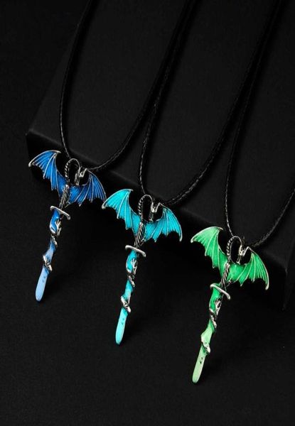 

vintage glow in the dark necklace sword dragon necklac for man metal animal pendant night luminous orcence3839951, Silver