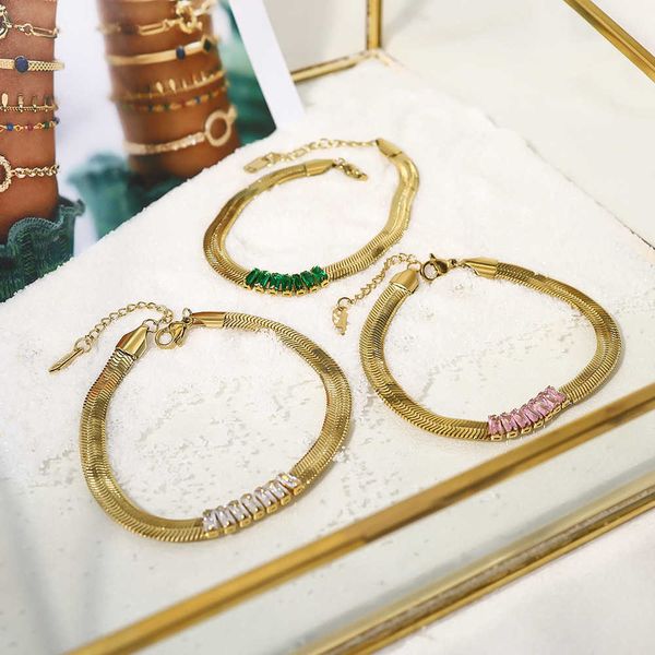 

small fragrant wind zircon versatile and color resistant titanium steel bracelet for women, Golden;silver