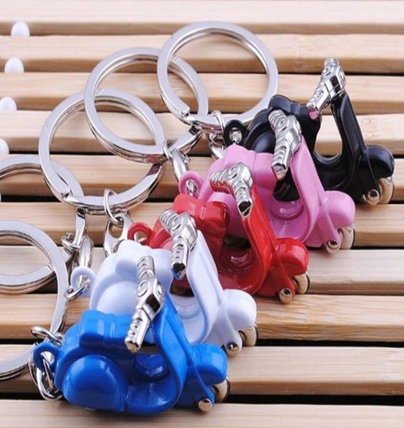 

100pcslot cute zinc alloy mini scooter model keychain metal motor keyrings key ring5872645, Slivery;golden