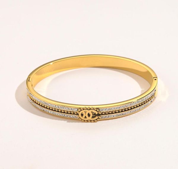 

classic fashion style bracelets women bangle luxury designer jewelry crystal 18k gold plated stainless steel lovers gift bangles m2623937, Black