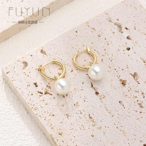 

pearl go to windy places xu hongdou female high-end pearl fairy sister same style earrings, Golden;silver