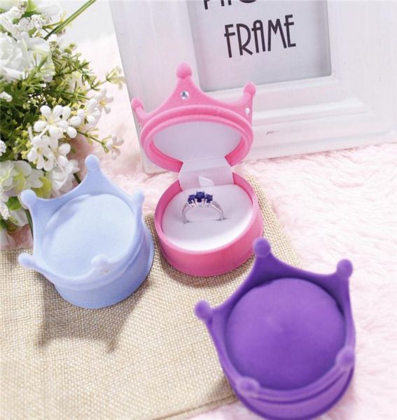

cute candy color crown velvet gift jewelry box for earrings ring packaging and display wedding 65x65x47mm9987305, Black;white