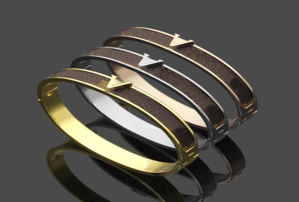 

titanium steel love bracelets silver rose gold bracelet bangles real leather four leaf flowers printed engagement jewelry lady par5130251, Black
