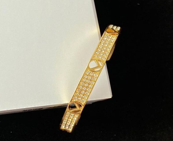 

fashion cuff designer bracelet for men women gifts diamond bracelet5079510, White