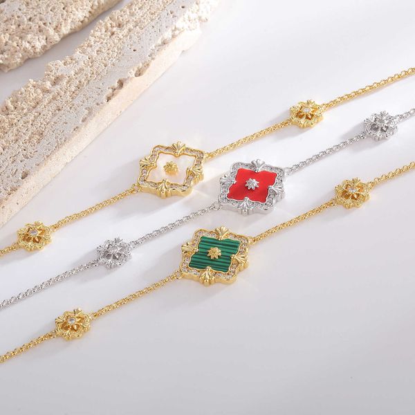 

french four-leaf clover bracelet women's fashion luxury palace style handwear temperament small crowd design jewelry, Golden;silver