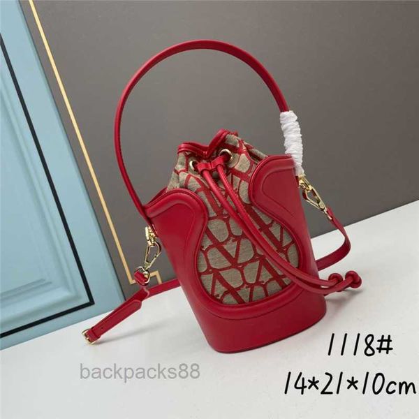

handbags luxurys bag new bags designer women 2023 spring/summer crossbody beach cowhide bucket fashion handheld handbag ngsg