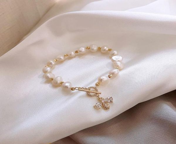 

charm bracelets korean style pearl simple temperament rhinestone crystal pendant bee bangles women fashion jewelry accessories1901500, Golden;silver