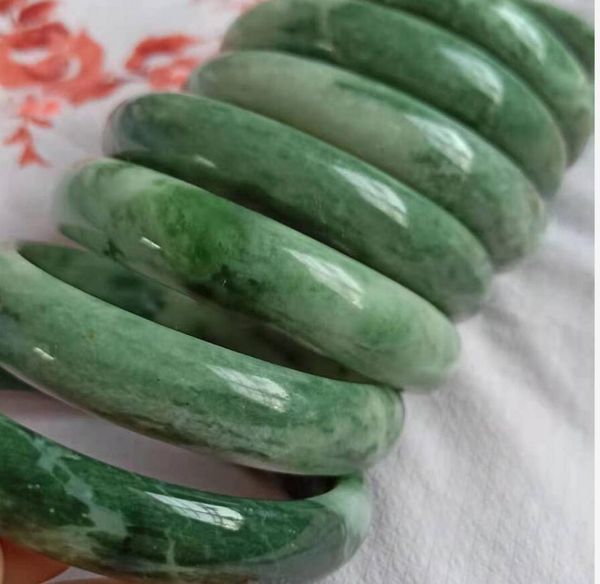 

5662mm fine fluttering flower guizhou jade bracelet delivery a93058852, Black
