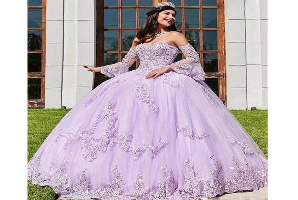 

lavender lace beaded ball gown quinceanera dresses flare full sleeve sweetheart neck sweet 15 dress plus size prom gowns3803902, Blue;red