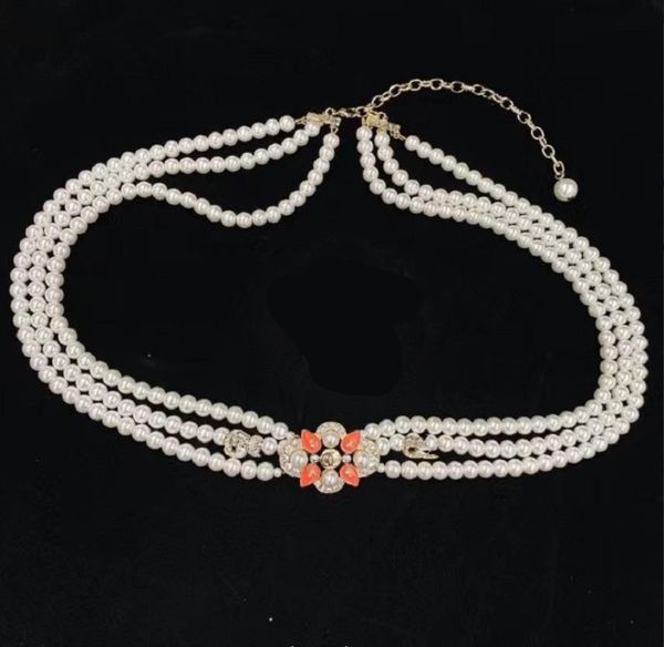 

pendant necklaces european and american luxury jewelry brands, three-layer pearls, rhinestones, flower drops, and glue necklaces, high-end e, Silver