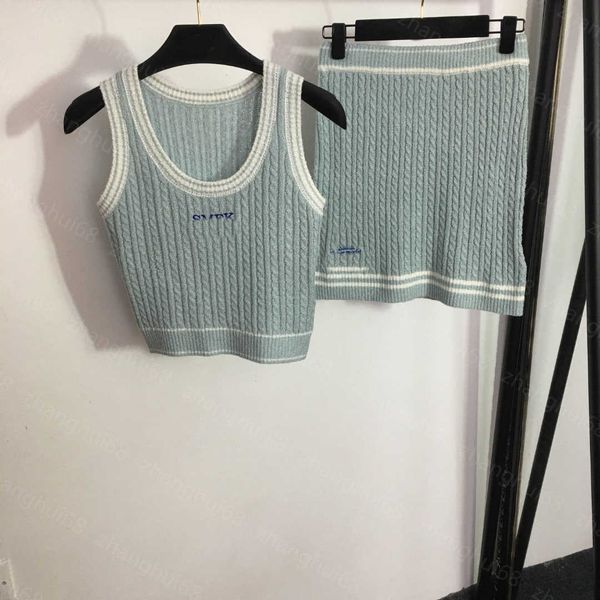 

23ss skirt set womens designer clothing embroidered lettering twist knitted vest short skirt sets womens clothing, White