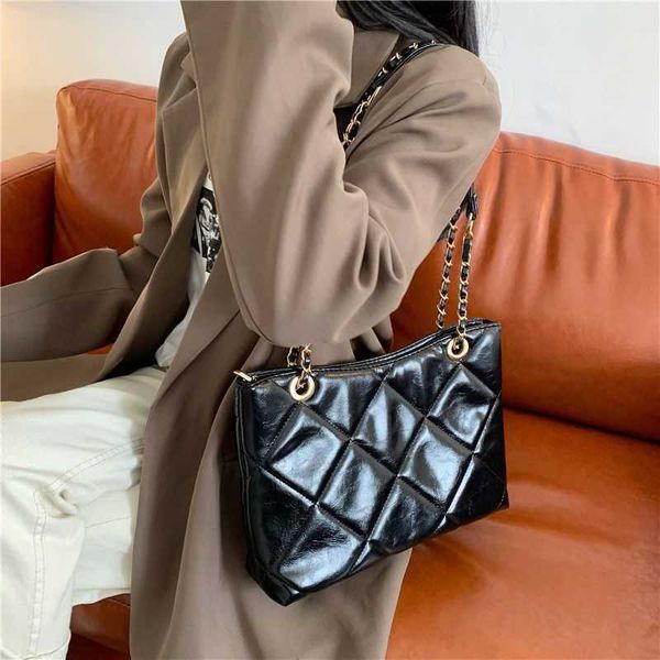 

tote bag women's large capacity bag new niche fashion shoulder bag class texture underarm bag