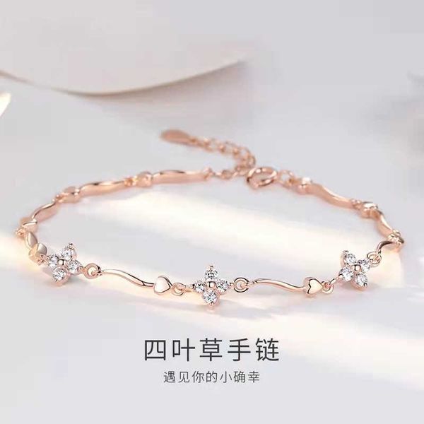 

little lucky four-leaf clover girl summer luxury small design bracelet simple sen series gives her friend and girlfriend handwear, Golden;silver