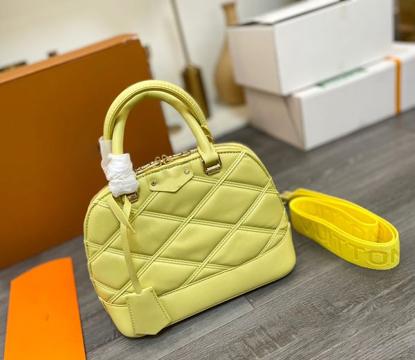 

louls speedy20 designer handbags luxurys shoulder bag crossbody bag diamond grid imprinting small tote bag designer womens purses genuine le