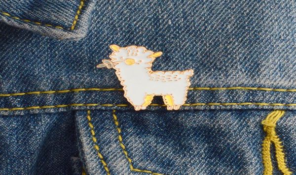 

alpaca cute animal yellow special personality enamel tide new brooch creative cartoon lapel denim badge pins8760918, Gray