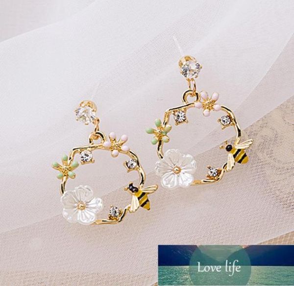 

women039s elegant bee flower circle painting oil rhinestone animal stud earrings new trend girls party wedding jewelry brincos 2030875, Golden;silver