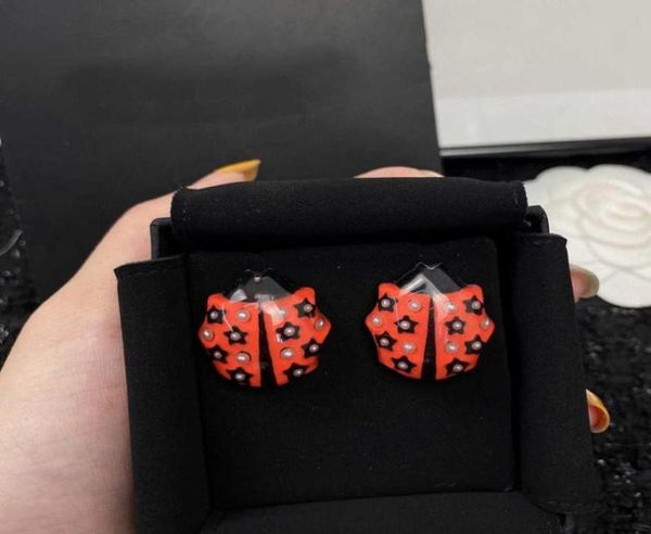 

2021 new brand fashion jewelry for women ladybird red resin design party light gold earrings c name stamp luxury 702644048723, Golden