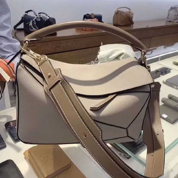 

luxury designer loevve bag fashion tote shoulder canvas bags premium versatile puzzle spliced geometric for womens handbag single crossbody