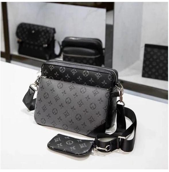 

2023 handbags men leather trio messenger bags luxury shoulder bag make up bag designer handbag tote man's bag ggs louiseity 1 viutonity