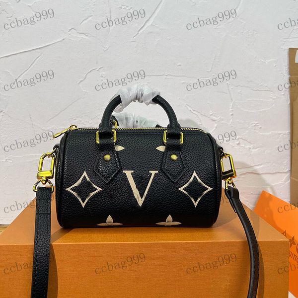 

designer womens shoulder bag pillow shoulder bag leather beautifully printed strap handle tote belt strap crossbody bags detachable strap mi