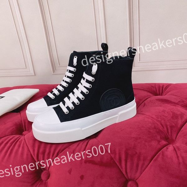 

2023 designer trainers sneakers shoes low flat sorrento print white black leather trainers sneaker hc210816