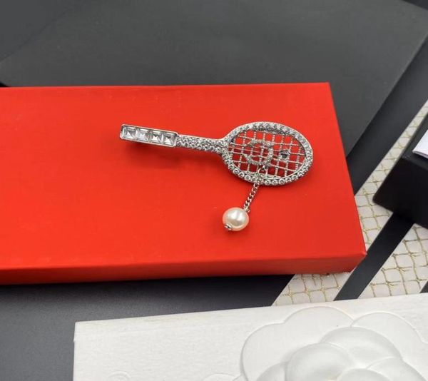 

fashion classic copper tennis racket brooches c accessories brooch gifts with paper card2479044, Gray