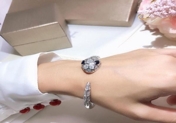 

2022 new fashion cuff sapphire bracelet designer white gold sub bracelets 395921