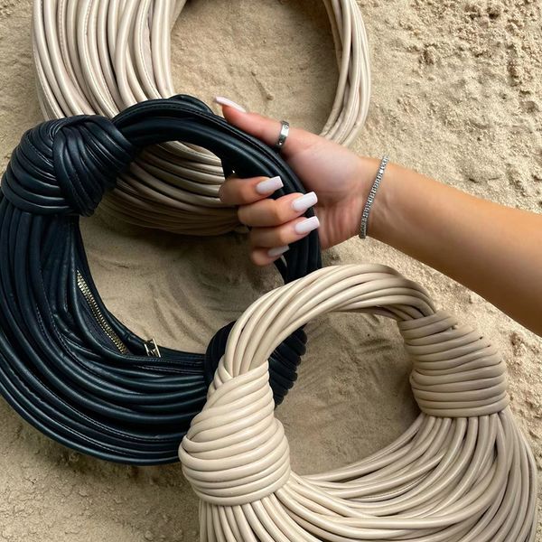 

evening bags 2023 fashion personality summer women's messenger bag wire bundle braided knotted shoulder solid color 230711