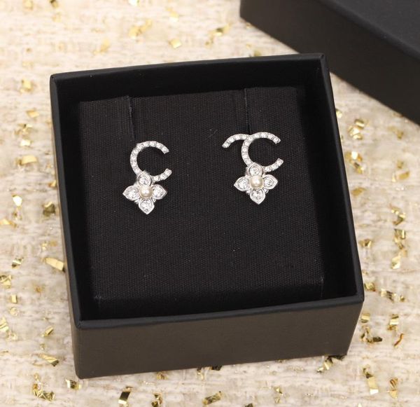 

2023 luxury quality charm stud earring with sparkly diamond in silver plated have box stamp ps38607206616, Golden
