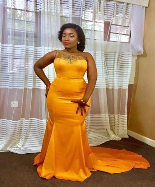 

plus size mermaid evening dresses 2019 new design custom hollow back pleats beads one shoulder african formal prom party gown6622177, Black;red