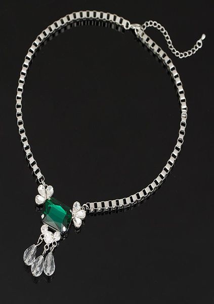 

2017 fashion rock crystal quartz pendant necklace natural stone crystal necklaces for women colares gift n0571213221, Black