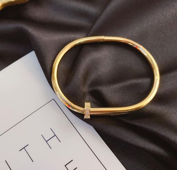 

sell bracelets women bangle luxury designer letter jewelry crystal 18k gold plated stainless steel lovers gift bangles mens br2993465, Black