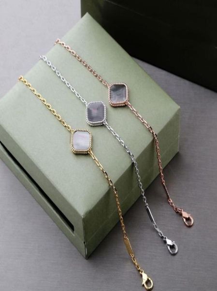 

fashion classic 4four leaf clover charm bracelets love bangle chain 18k gold agate shell motherofpearl flower van for womengir4890610, Golden;silver