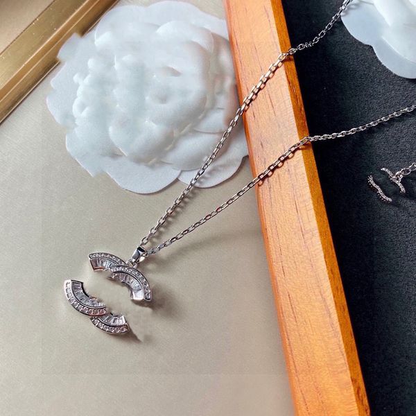 

women's brand jewelry pendant necklace double letter designer ccity gold silver necklaces girl chokers man 572323