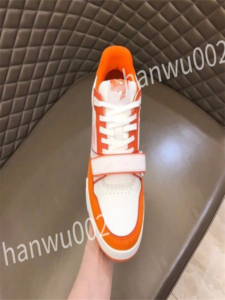 

2023 luxury designer sneakers calfskin casual shoes reflective vintage leather trainers all-match stylist sneaker leisure shoe lace-up wd230, Black