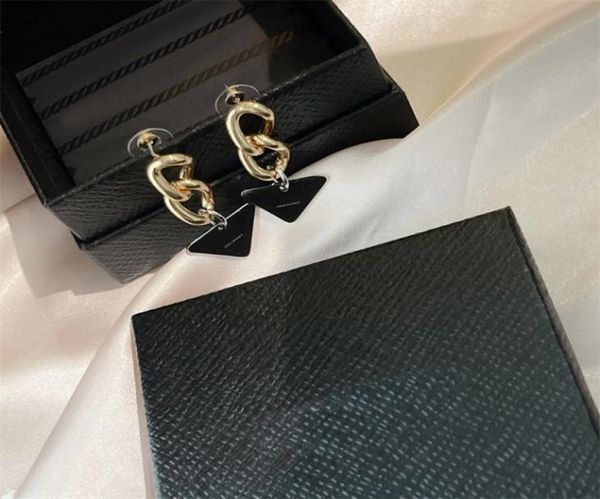 

2021 ladies high street twotone classic earrings fashion accessories triangle gold earring designers lisa same style ear stud 2103781105, Golden