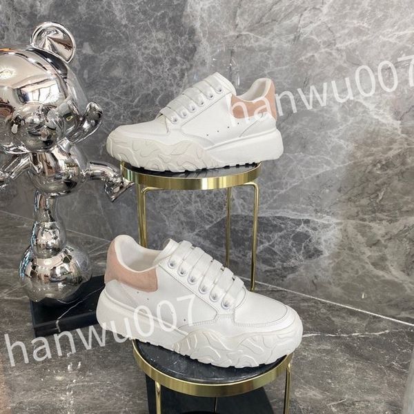 

2023 luxurys mens women classic casual shoes sneakers vintage platform trainer sneakers designer outdoor sport old dad shoe trainers xsd2304, Black