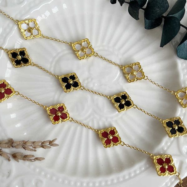 

italian wire drawing process plated 18k four-leaf clover diamond shaped white fritillary five flower bracelet female luxury, Golden;silver