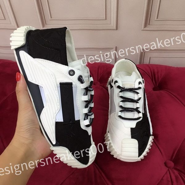 

2023 luxury designer casual shoes genuine leather fashion mens and women low flat shoes skateboard sneakers couple shoe hc210815, Black