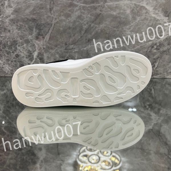 

luxury mens women classic casual shoes sneakers vintage trainer sneakers designer outdoor sport old dad shoe trainers xsd230419, Black