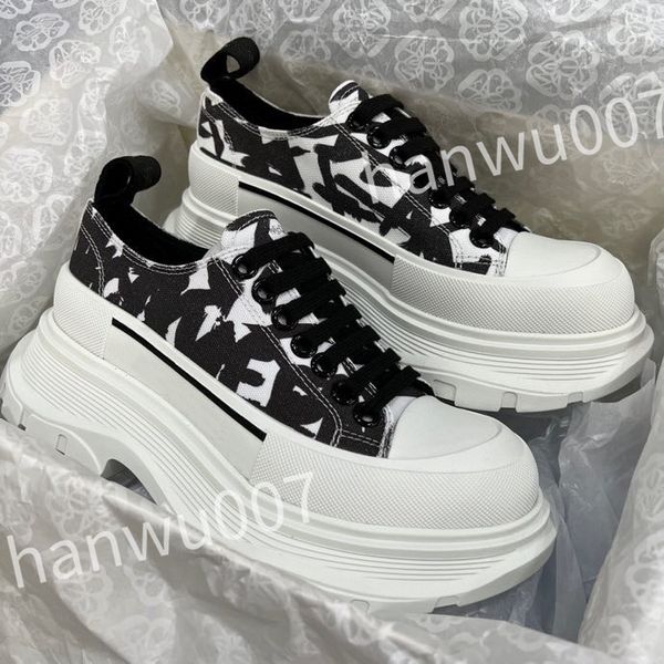 

new boot shoes men tread slick mcqueens sneakers triple royal platform designer alexander trainers xsd230422, Black